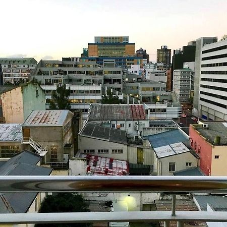 Stunning Studio Apartment In Cbd Кейптаун Екстериор снимка